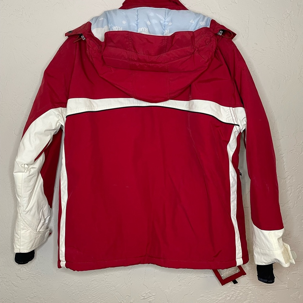 Roxy women’s Ski Snowboard jacket size XL. NWOT. New, no tags, never worn.